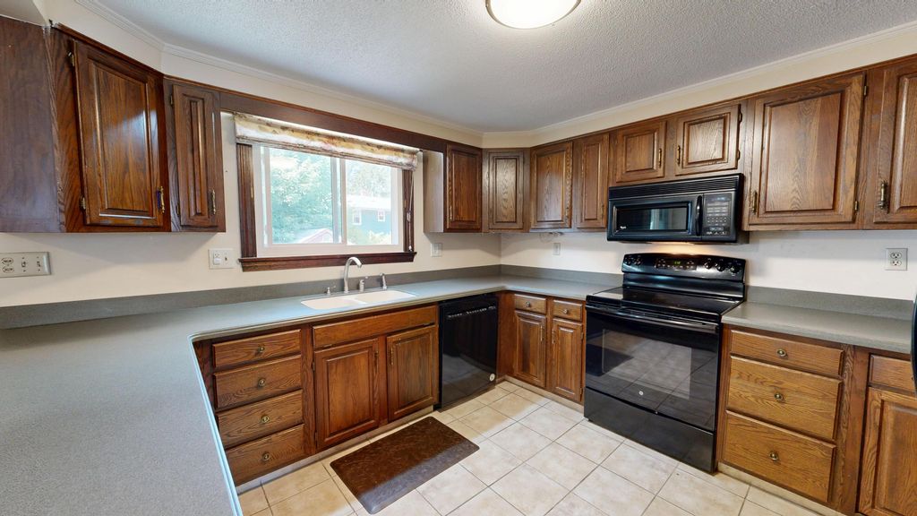 Photo of 95 Lane Avenue, Portland, ME 04103 (MLS # 1646310)