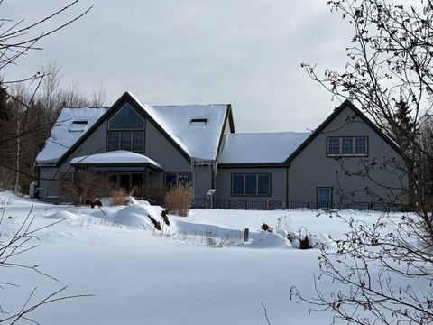 Photo of 63 Raccoon, Cushing, ME 04563 (MLS # 1650972)