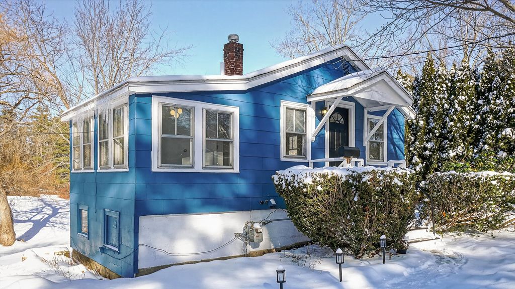 Photo of 1549 Westbrook Street, Portland, ME 04102 (MLS # 1644938)