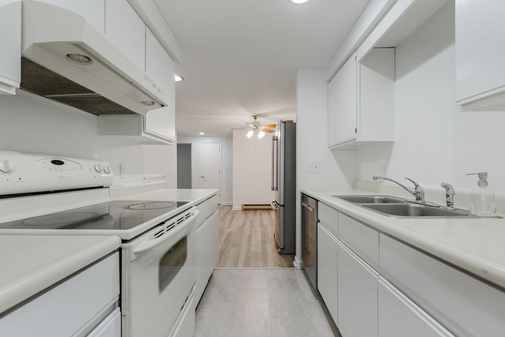 Photo of 246 E Bridge Street #33, Westbrook, ME 04092 (MLS # 1640419)