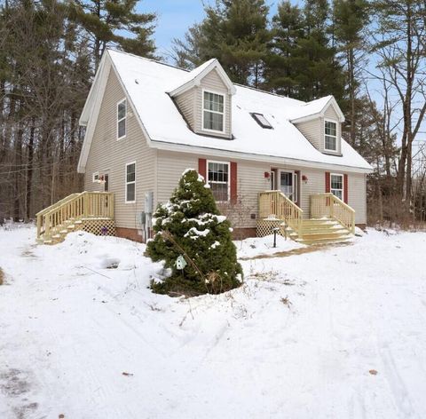 Photo of 1094 State Road, Eliot, ME 03903 (MLS # 1646971)