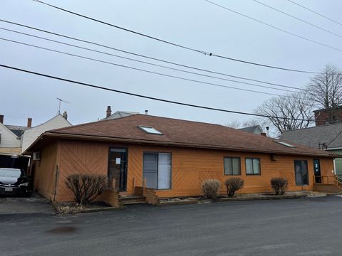 Photo of 19 Oak Street, Rockland, ME 04841 (MLS # 1656202)