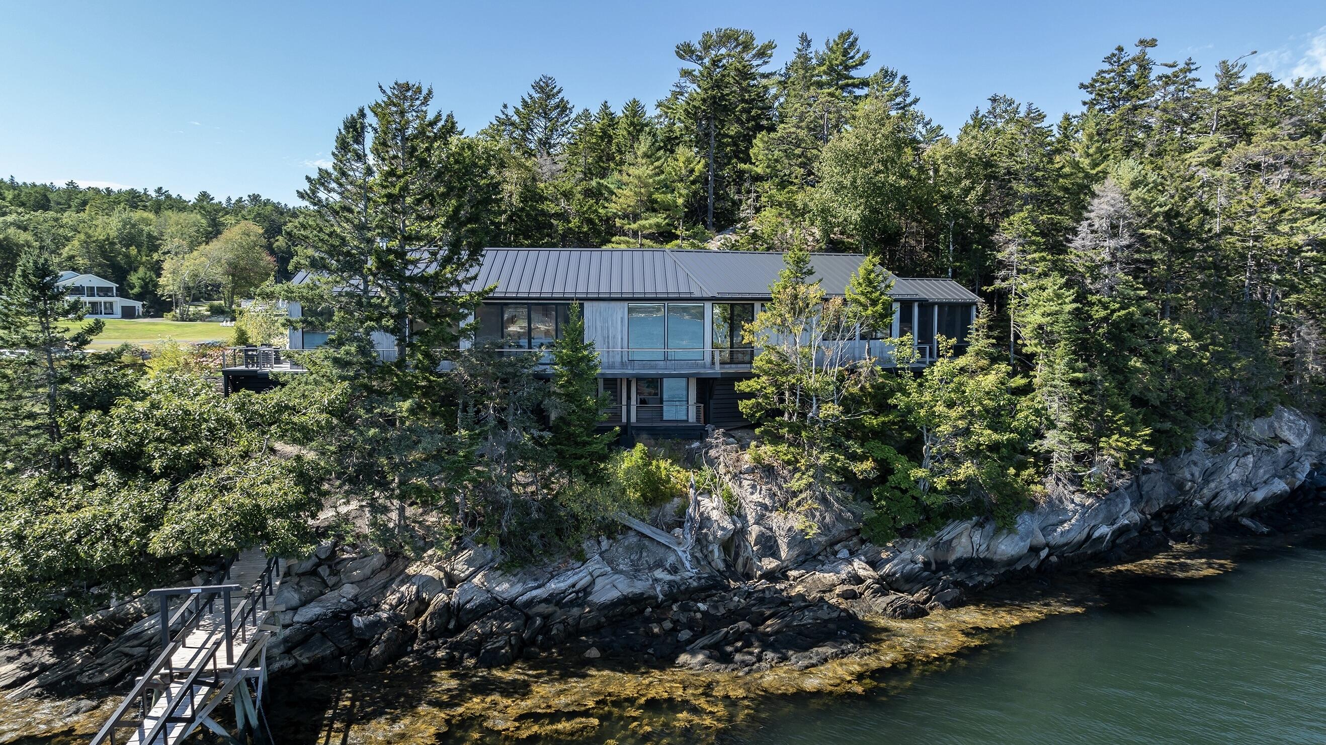 6 Harbor Ledge Lane
