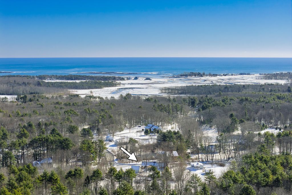 Photo of 230 Beachwood Avenue, Kennebunkport, ME 04046 (MLS # 1651826)