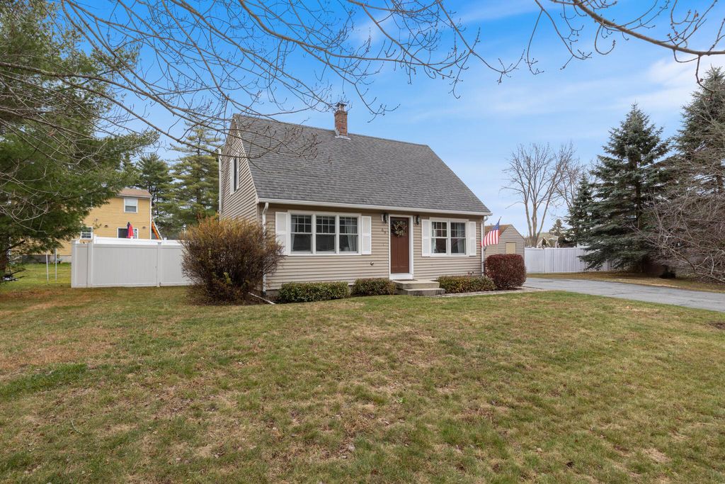 Photo of 69 Euclid Avenue, Portland, ME 04103 (MLS # 1649949)