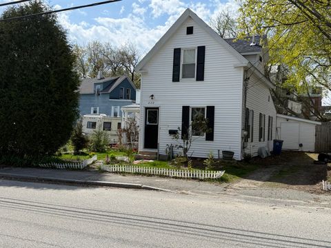 Photo of 230 Oak Street, Lewiston, ME 04240 (MLS # 1663321)