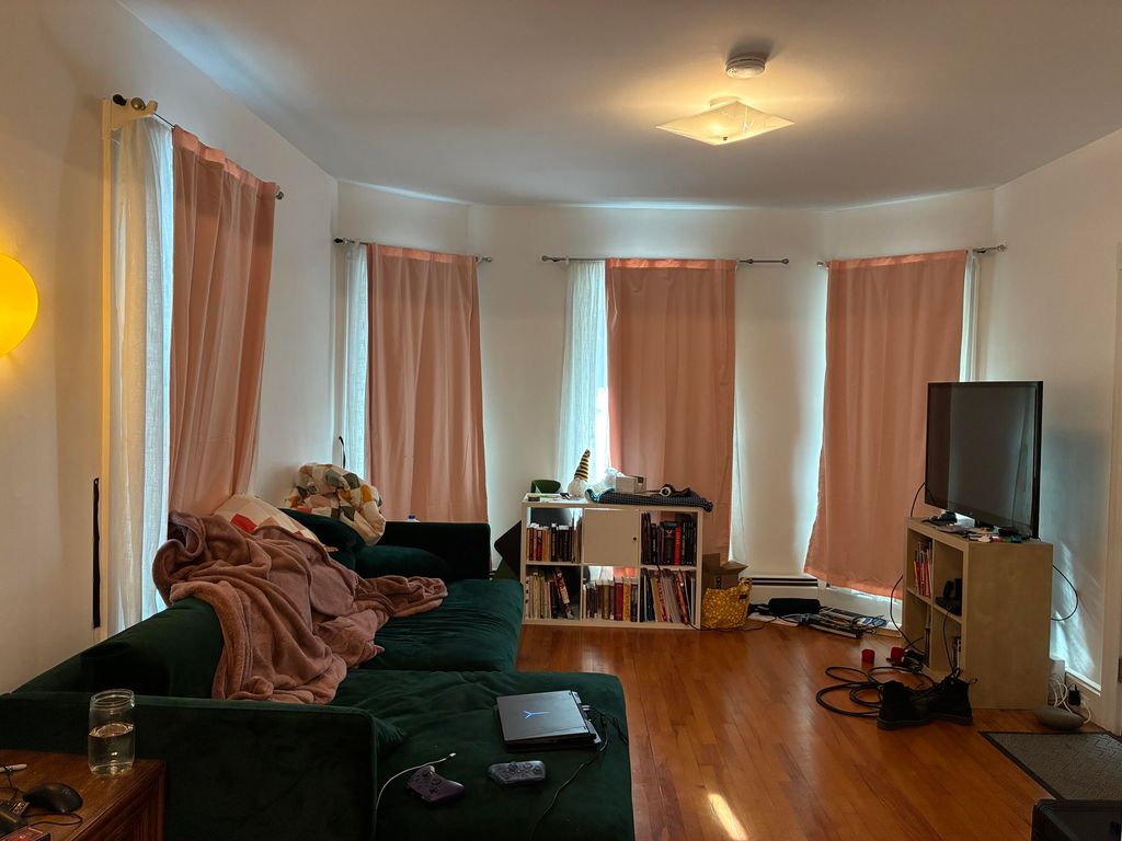 Photo of 127 Coyle Street, Portland, ME 04103 (MLS # 1649048)