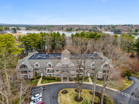 Photo of 100 Shepards Cove Road #H201, Kittery, ME 03904 (MLS # 1658800)