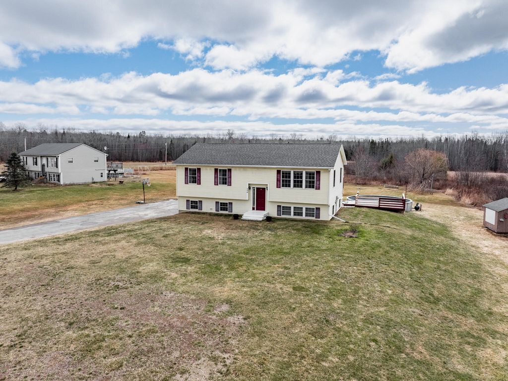 Photo of 190 Smith Road, Hermon, ME 04401 (MLS # 1656483)