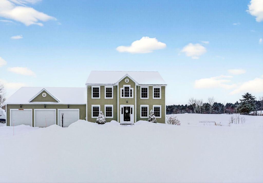 Photo of 16 Norway Road, Gorham, ME 04038 (MLS # 1652788)