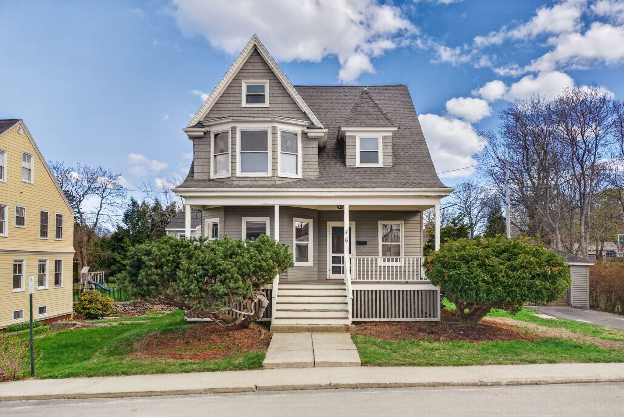 6 Sea View Avenue