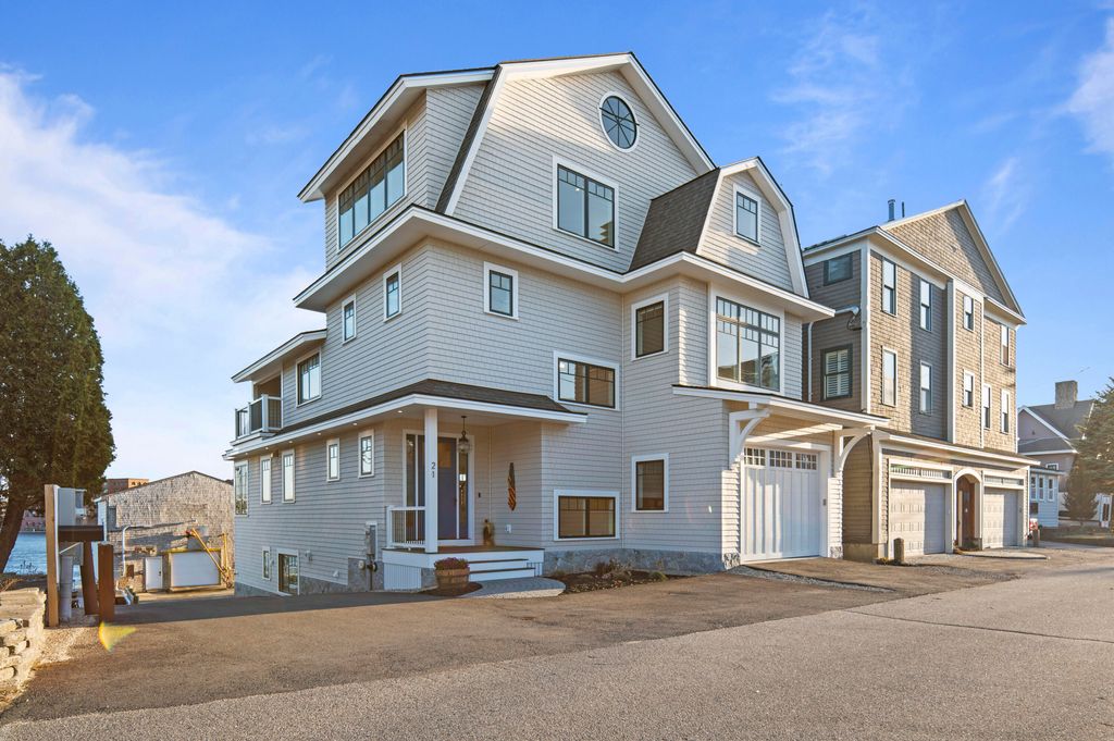Photo of 21 Badgers Island W #21, Kittery, ME 03904 (MLS # 1658206)
