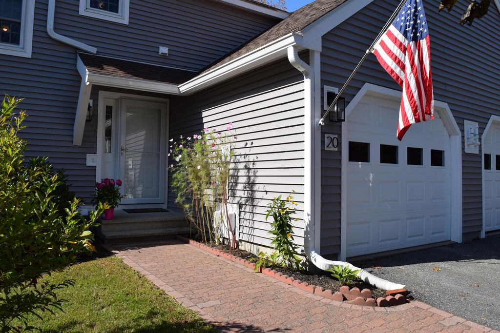 Photo of 20 Sadler Drive #20, Brunswick, ME 04011 (MLS # 1641556)