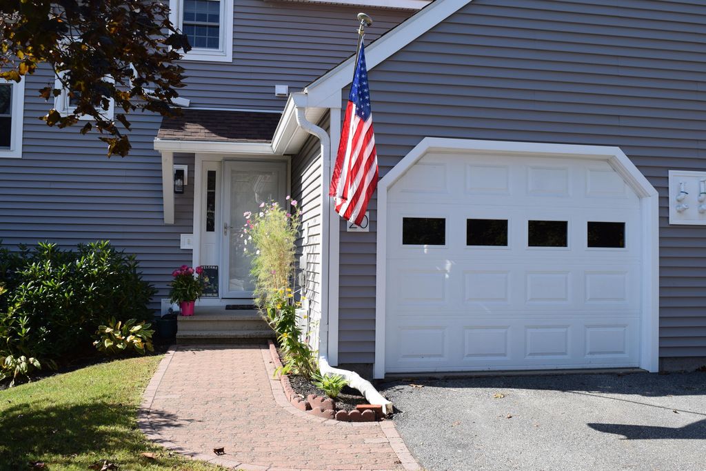 Photo of 20 Sadler Drive #20, Brunswick, ME 04011 (MLS # 1641556)