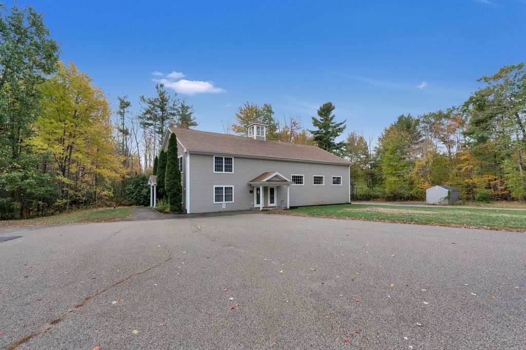 Photo of 38 Hubbard Lane, Wells, ME 04090 (MLS # 1640934)