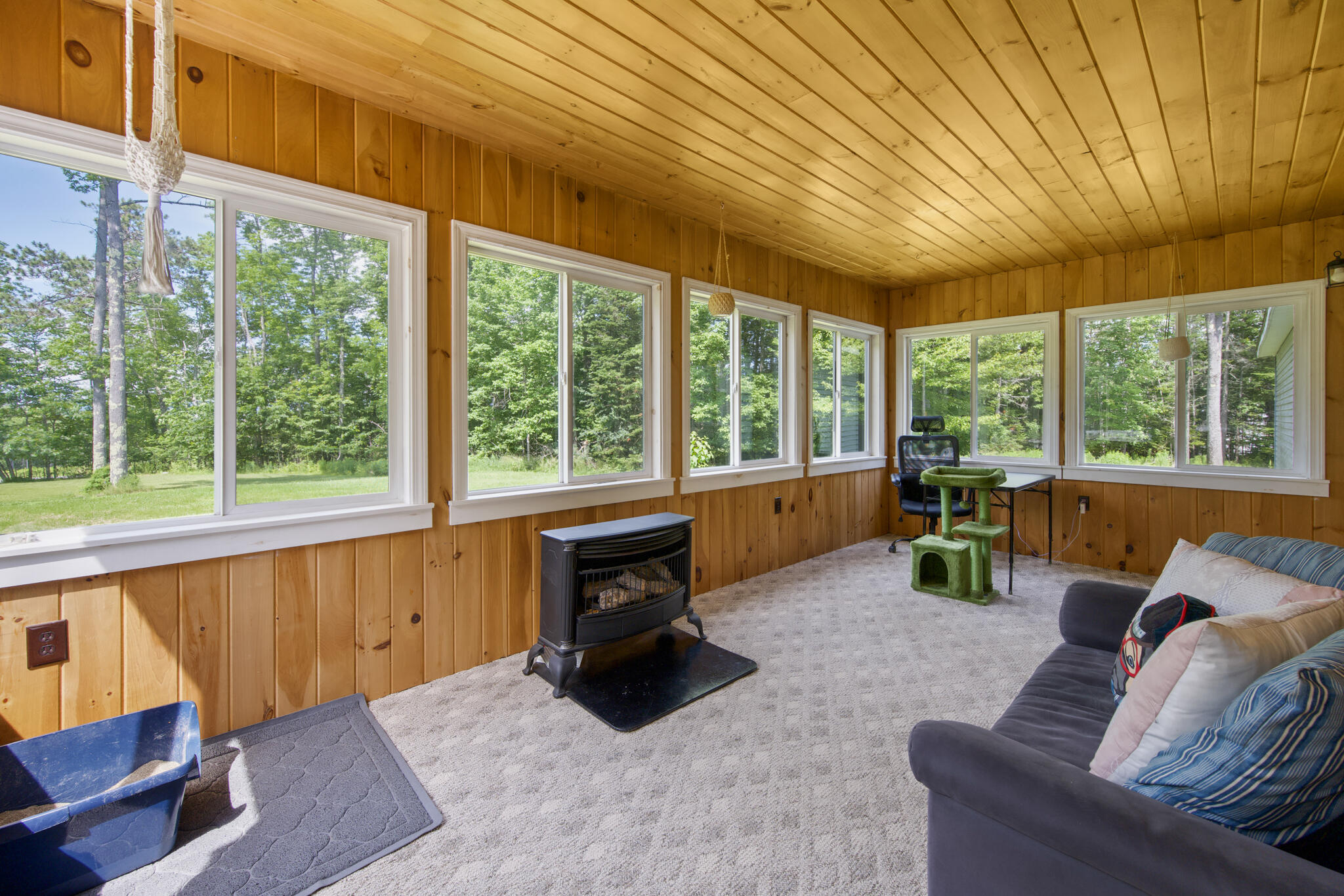 Bucksport, Maine 04416, United States, 4 Bedrooms Bedrooms, ,3 BathroomsBathrooms,Residential,Active,165365