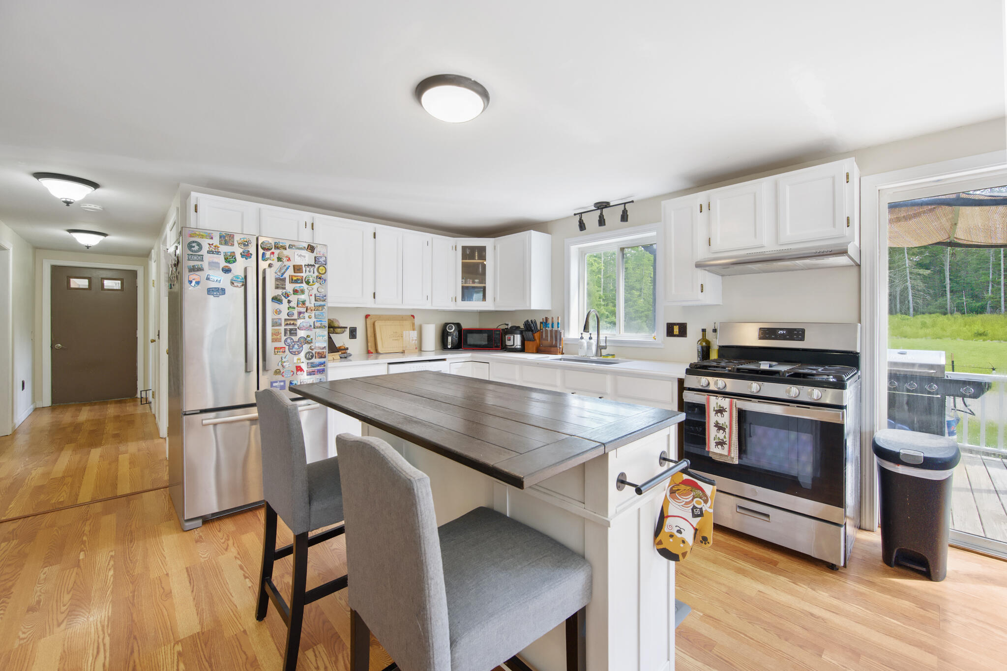 Bucksport, Maine 04416, United States, 4 Bedrooms Bedrooms, ,3 BathroomsBathrooms,Residential,Active,165365