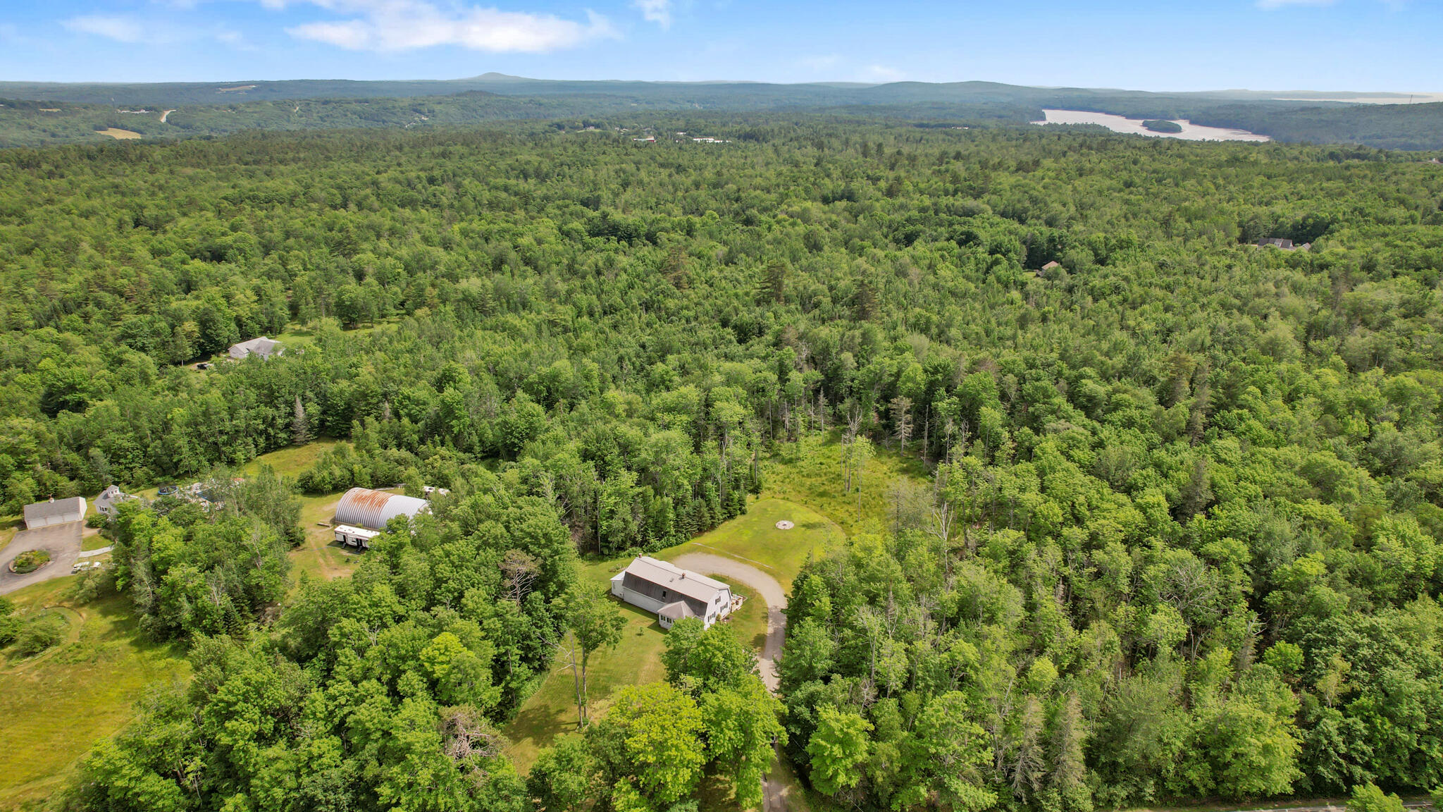 Bucksport, Maine 04416, United States, 4 Bedrooms Bedrooms, ,3 BathroomsBathrooms,Residential,Active,165365