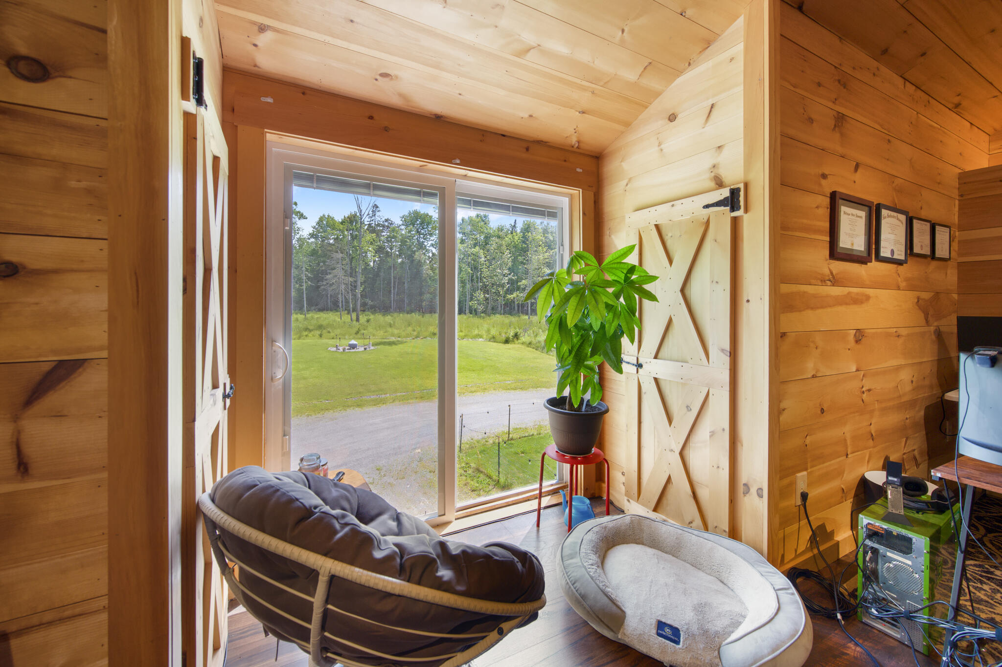 Bucksport, Maine 04416, United States, 4 Bedrooms Bedrooms, ,3 BathroomsBathrooms,Residential,Active,165365