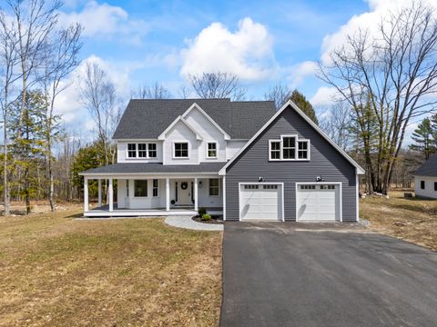 Photo of 26 County Crossing, Brunswick, ME 04011 (MLS # 1658457)