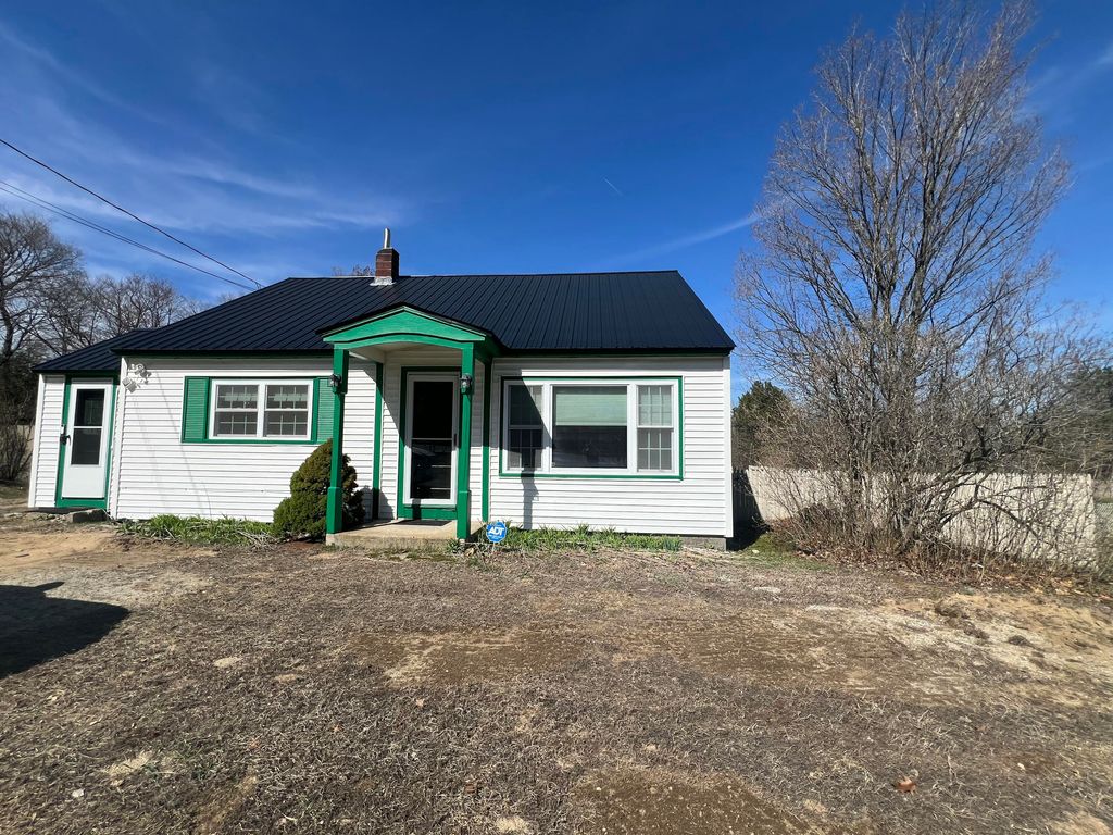 Photo of 233 W Bethel Road, Bethel, ME 04217 (MLS # 1658484)