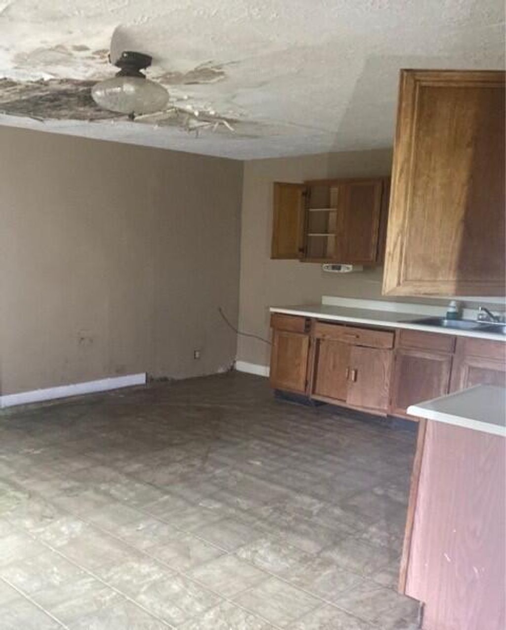 Photo of 20 Florence Street, Augusta, ME 04330 (MLS # 1658178)