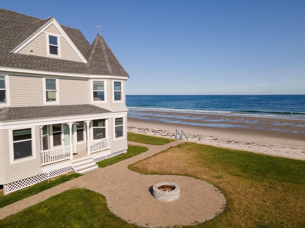 Photo of 69 Fortunes Rocks Road, Biddeford, ME 04005 (MLS # 1656610)