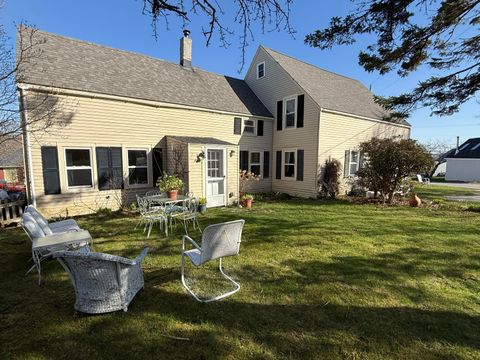 Photo of 7 Mountain Street, Vinalhaven, ME 04863 (MLS # 1662036)