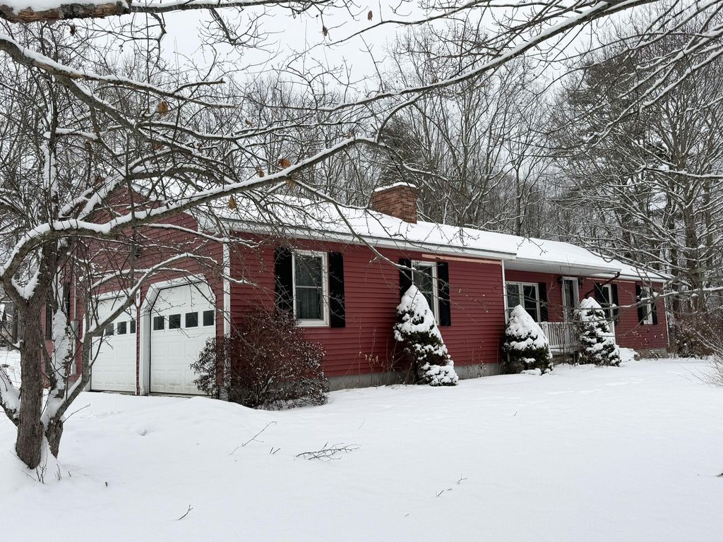 Photo of 9 Jipson Lane, Kenduskeag, ME 04450 (MLS # 1649763)