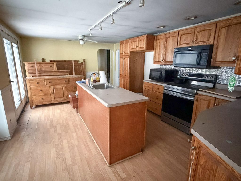 Photo of 9 Jipson Lane, Kenduskeag, ME 04450 (MLS # 1649763)