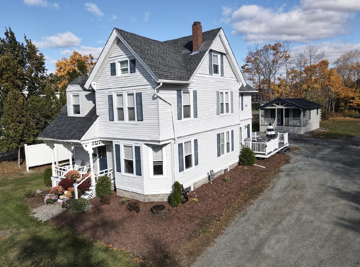 148 College Avenue