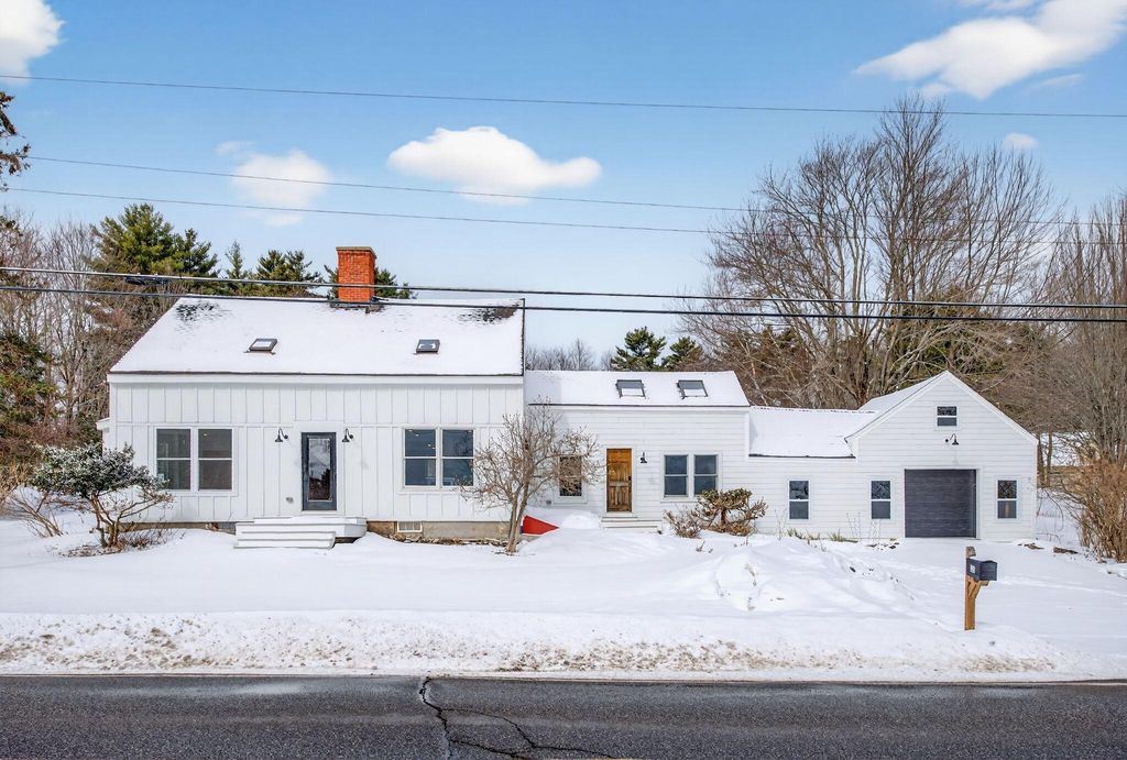 Photo of 138 Orchard Road, Cumberland, ME 04021 (MLS # 1653934)