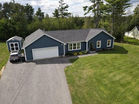 Photo of 76 Knoll Crest Drive, Bangor, ME 04401 (MLS # 1651734)