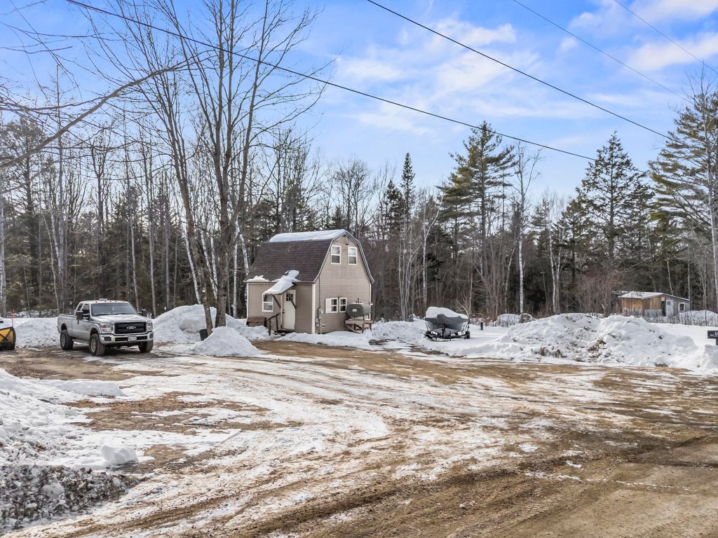 Photo of 514 Old County Road, Waldoboro, ME 04572 (MLS # 1651571)
