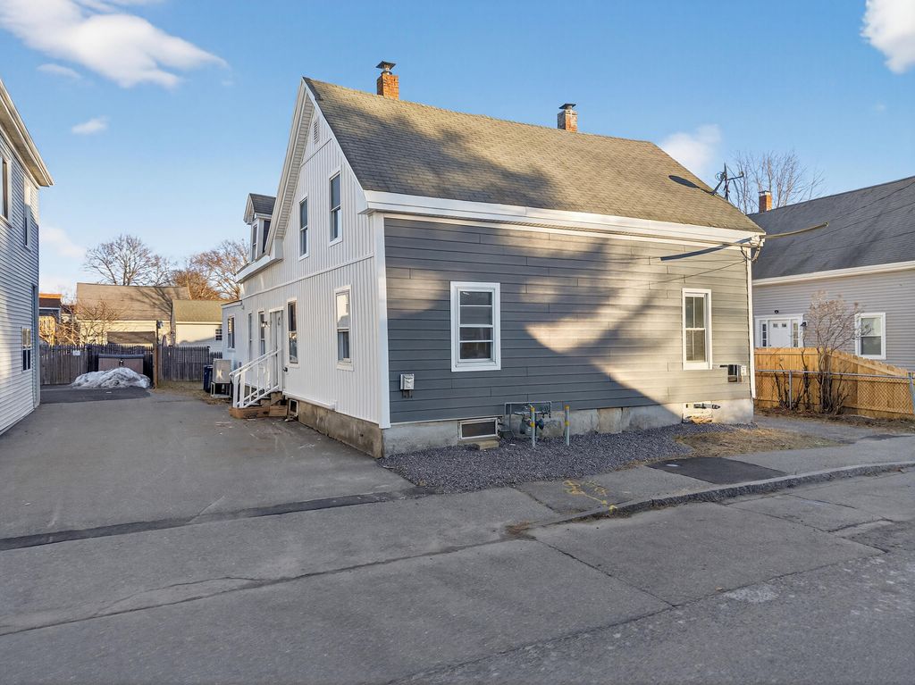 Photo of 134 - 136 Sawyer Street, South Portland, ME 04106 (MLS # 1647063)