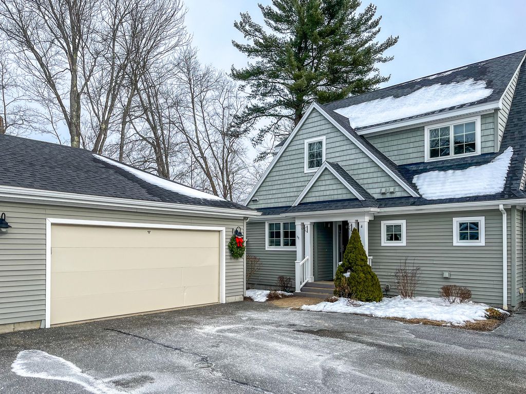 Photo of 4 Iris Way #50, Brunswick, ME 04011 (MLS # 1647187)