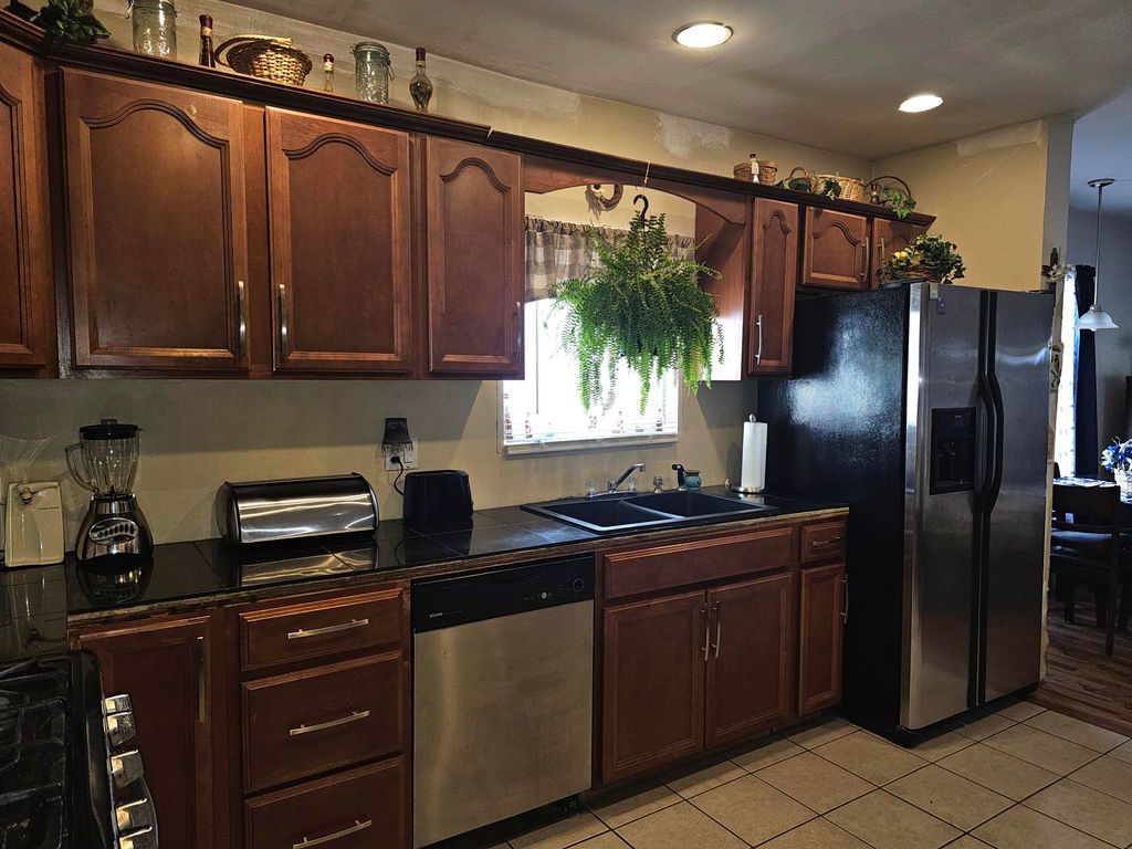 Photo of 234 Knox Street, Rumford, ME 04276 (MLS # 1645930)