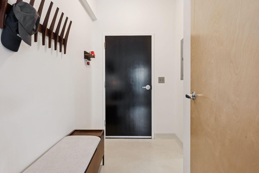 Photo of 21 Chestnut Street #203, Portland, ME 04101 (MLS # 1639091)