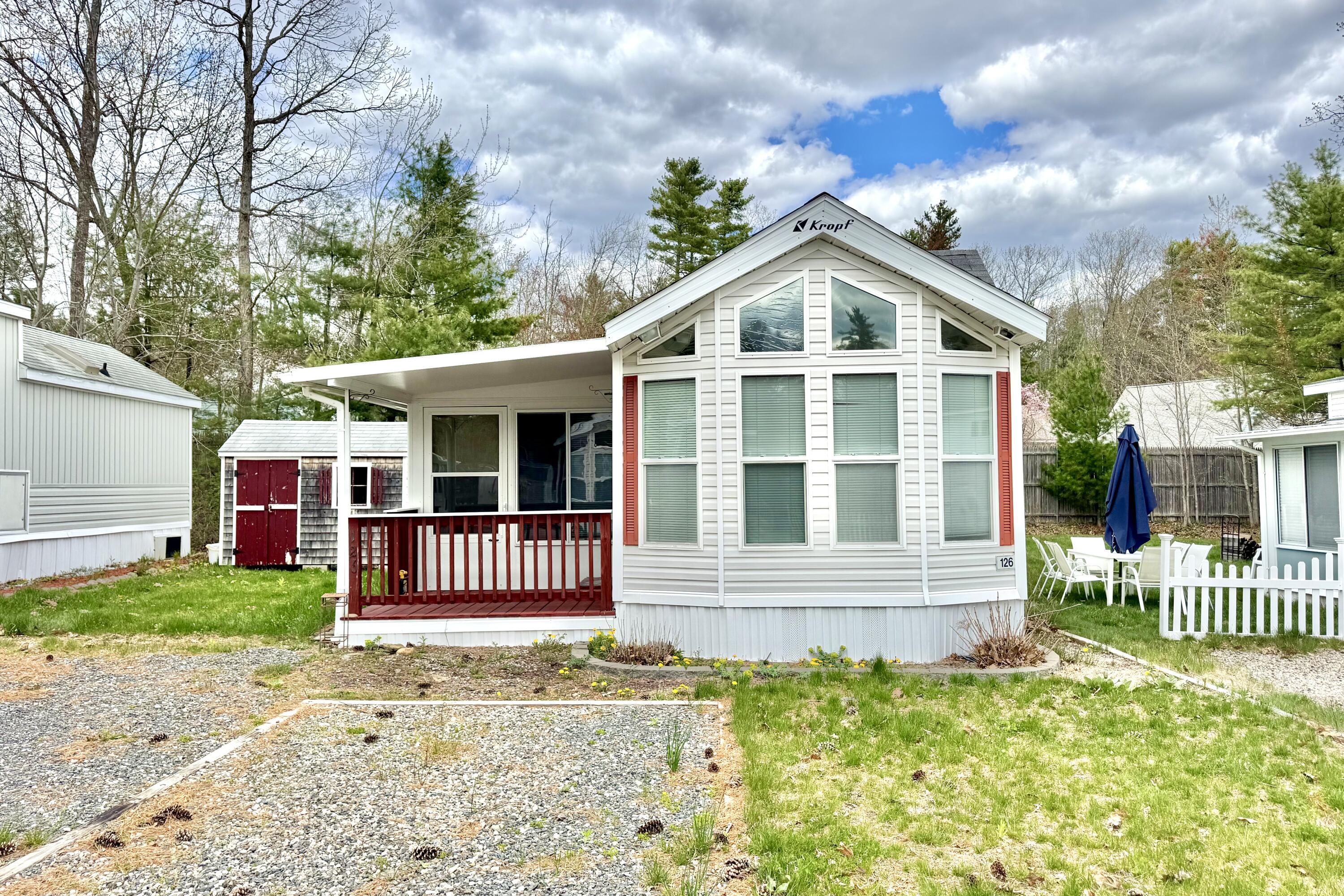 430 Post Road 126