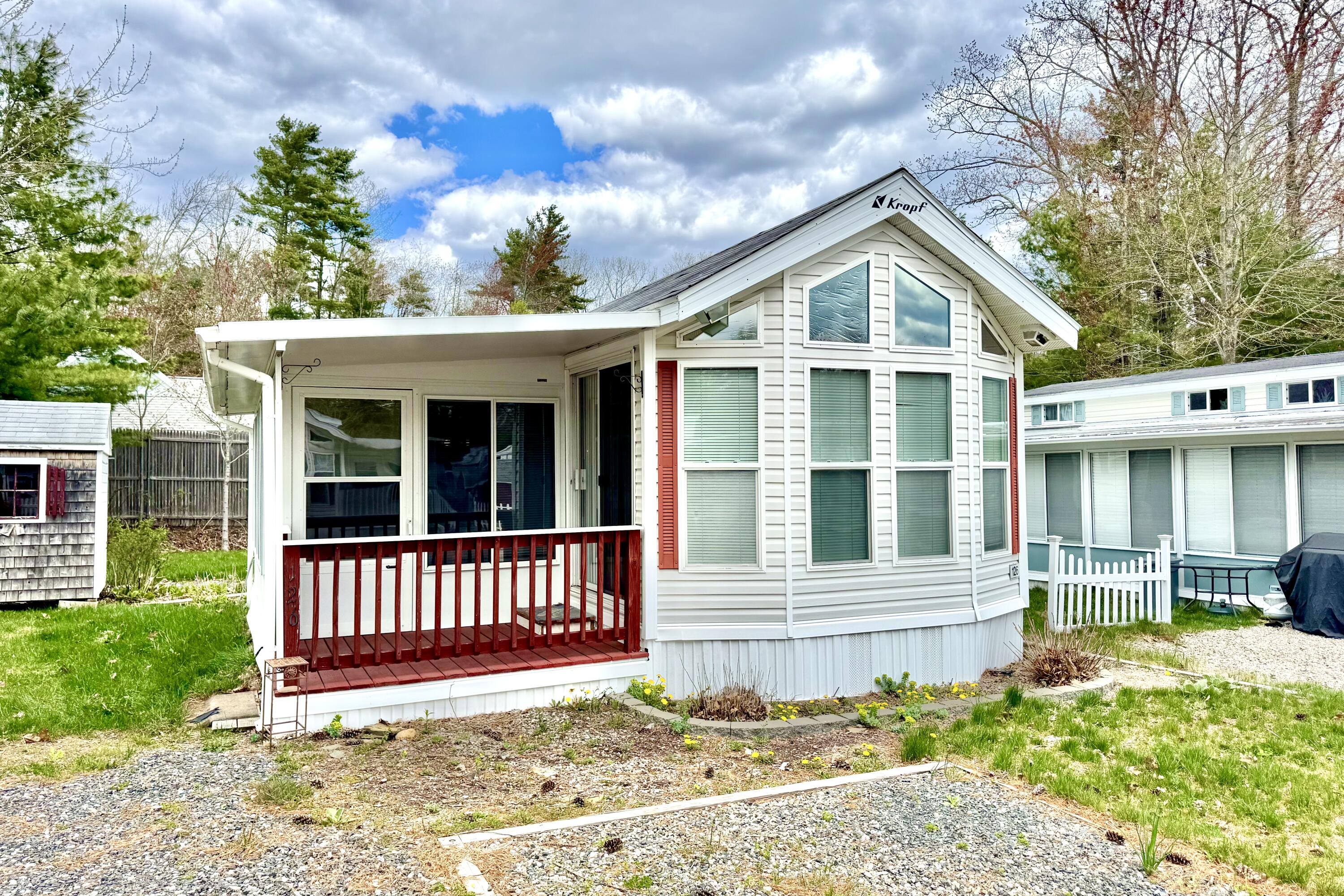 430 Post Road 126