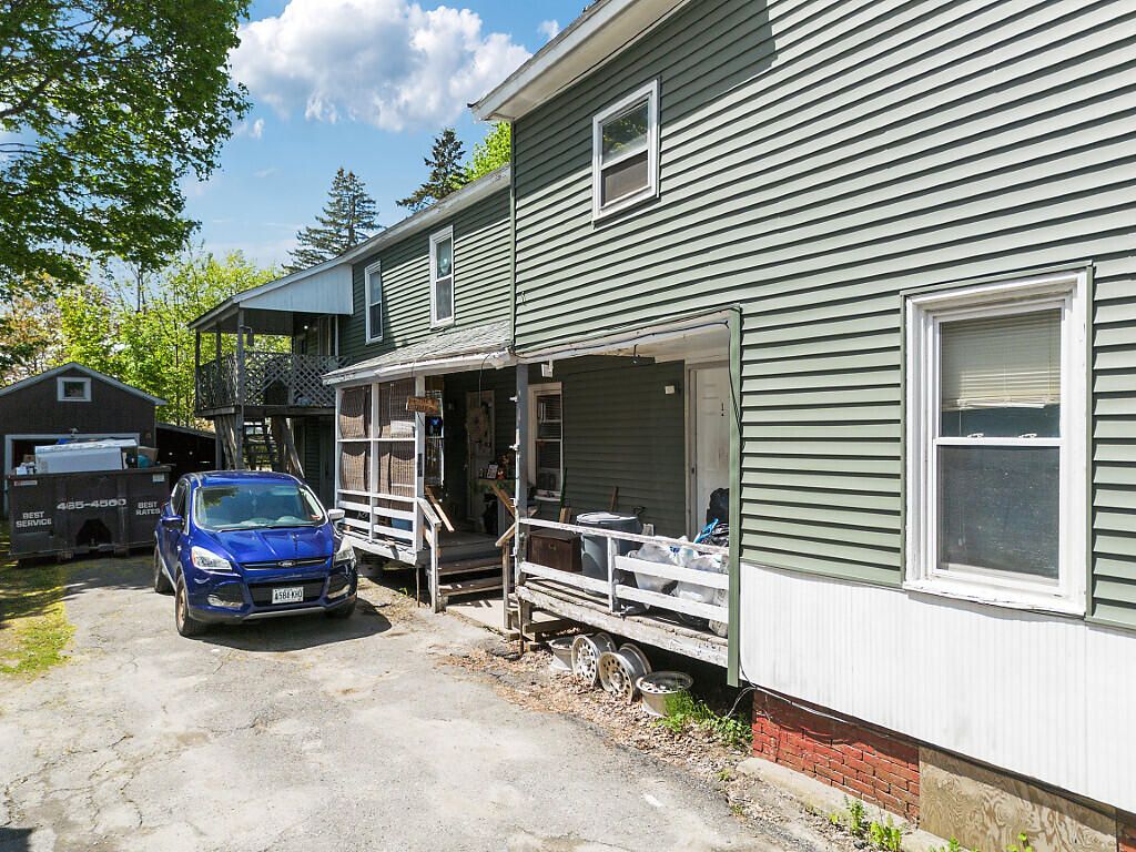 Photo of 10 Gray Street, Waterville, ME 04901 (MLS # 1664011)
