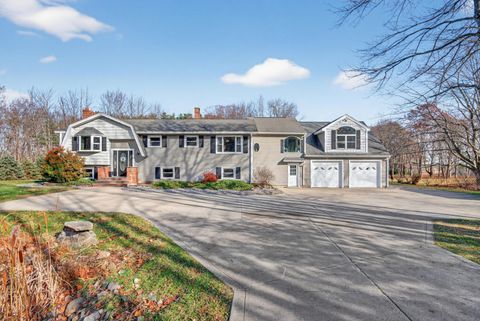 Photo of 1 Willow Ridge, Biddeford, ME 04005 (MLS # 1644124)