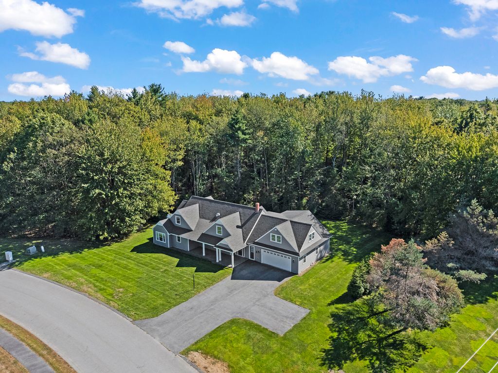 Photo of 1 Coralburst Lane, Scarborough, ME 04074 (MLS # 1655129)