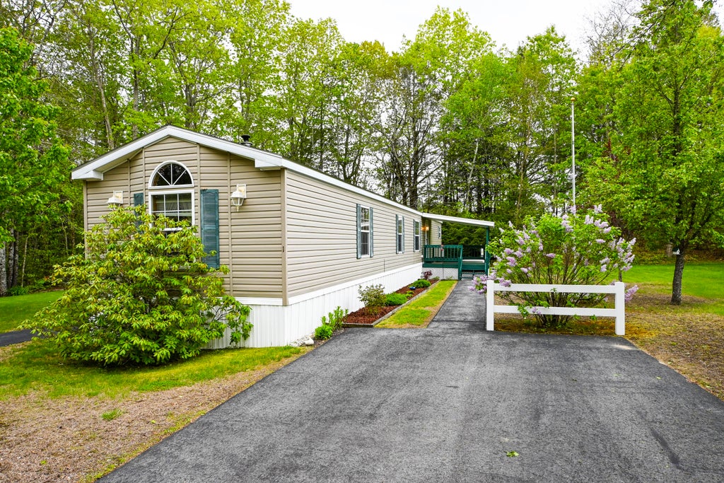 Photo of 1 Kimberly Lane, Arundel, ME 04046 (MLS # 1624332)
