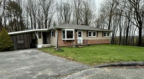 Photo of 33 Garcelon Street, Lewiston, ME 04240 (MLS # 1660122)