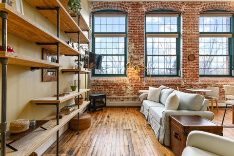 30 Lincoln Street 220 Westbrook ME 04092