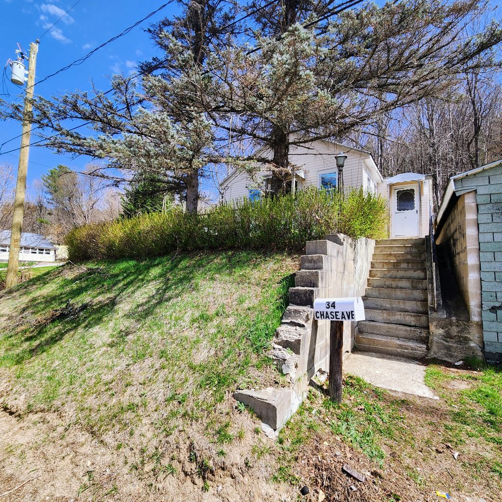 Photo of 34 Chase Avenue, Mexico, ME 04257 (MLS # 1620834)