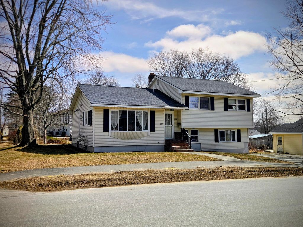 Photo of 277 Pearl Street, Bangor, ME 04401 (MLS # 1656459)