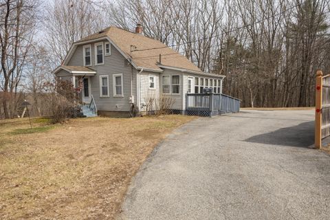Photo of 102 Mcnamara Street, Lewiston, ME 04240 (MLS # 1657657)