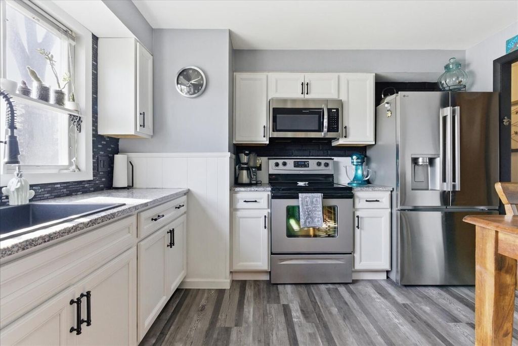 Photo of 25 Lemay Avenue, Lewiston, ME 04240 (MLS # 1656366)